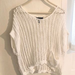 Jessica Simpson Fish Net short Sleeve Top